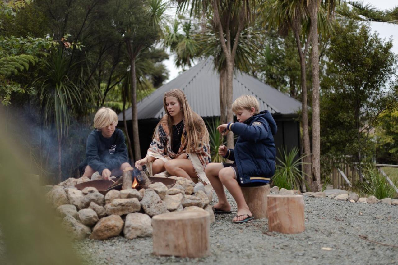 Tui & Nikau Cabins Mangawhai Buitenkant foto